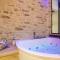 Cocon à Bulles Chic vue Cathédrale avec Spa-jacuzzi - Chartres
