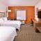 Holiday Inn Express Hotel & Suites Arcata/Eureka-Airport Area by IHG - مكينليفيل