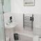 Snowdon Retreat Villa by Seaside Llandudno