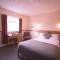 Pinegrove Hotel