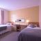 Pinegrove Hotel