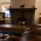 5 Star Cottage on the Green with Log Burner - Dog Friendly - Austwick