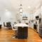Fully Upgraded Urban Retreat with Pool - Новый Орлеан