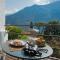 P Terrace - Lake View by Rent All Como