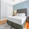 Hosteeva Amazing 4 BR Modern Condo with Balcony Near Frnch Quarter