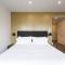 Live Like a Local in this Superb Loft by Den Stays