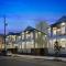 Stunning 4BR-5BR near French Quarter Homes by Hosteeva