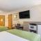 GuestHouse Inn & Suites Poulsbo