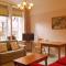 No 6 The Square Tearooms & Accommodation - 巴克斯顿