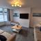 Beautiful Seaside Apartment With Parking