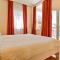 Apartments Siparis with Pool - Zambratija