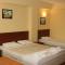 Avenue Hotel