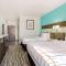 La Quinta Inn & Suites by Wyndham Northlake Ft. Worth - Northlake