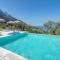Pinini Country Apartments