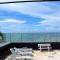 13 FLAT BEIRA MAR Com ENERGIA, VAGA, 3 CAMAS, WI-FI e AR