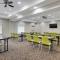 Holiday Inn Express Hotel & Suites Cleburne, an IHG Hotel - Cleburne