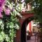 El Arbol Hostel