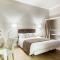 BacHome Gallery B&B