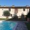 Appartamento con piscina Il Borghetto - vicino San Gimignano