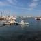 Cyking 2 bed Apartment with pool & 10 min to beach