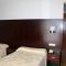 Hotel 44