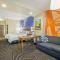 La Quinta by Wyndham Waco Baylor Downtown