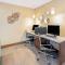 La Quinta by Wyndham Midwest City - Tinker AFB