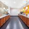 La Quinta by Wyndham Luling - Luling