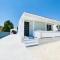 SANDY BAY Villa