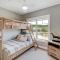 New Luxury Loft 10 I Huge Hot Tub I Great Views I Best Price I FREE Adventures Daily