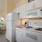 Two Lakefront Homes - Main Home & Private Floating Home - Harrison