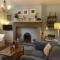 Juliet Cottage, late Georgian treasure, charming, cosy and historic, only a short walk to Alnwick Castle