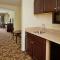 Holiday Inn Express Hotel & Suites Kansas City Sports Complex by IHG
