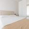 Maka beach apartment v