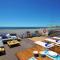 Casa da Bandeira -Perfect Location-Beach front- Rooftop Pool by DreamvillasAlbufeira - 阿尔布费拉