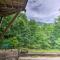 Mountain-View Maggie Valley Home with 2 Decks! - 韦恩斯维尔