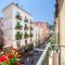 Deluxe Home in Sorrento Old Town with Balconies