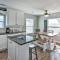 2 Blocks to Gulf Surfside Beach Family Home!
