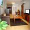 Norfolk Mansion - Luxury Serviced Apartment