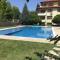 SunnySeasons Apartment with swimming pool view