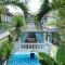 Raintree Boutique Villa & Gallery