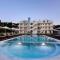 V Luxury Suites