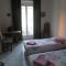 Chez Brigitte Guesthouse - Nizza