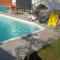 CUGNAUX Toulouse Metropole OUEST Chambre Privée de Luxe - SDB WC privée Terrasse Piscine Aqua Bike - Cugnaux