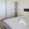 EmanuelleSales - Corretora de Imóveis - "LUXURY RESIDENCES" creci 16949F