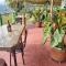 Hostal y Camping Los Girasoles