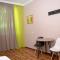 4 Rooms
