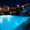 Falcon Hotel