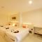 De Hug Hotel & Residence