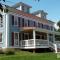 Tin Brook Bed & Breakfast